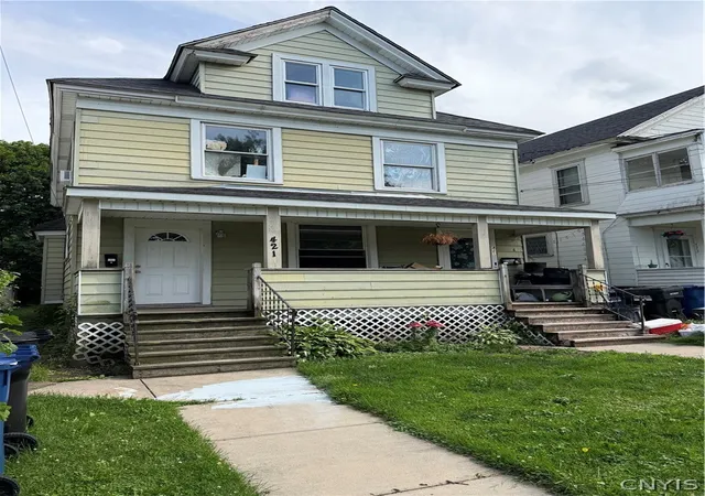 Photo 2 of Sale Pending at 421 Tompkins St #1, Syracuse, NY 13204 | MLS# S1694958 | Listing updated on 2026-07-10
