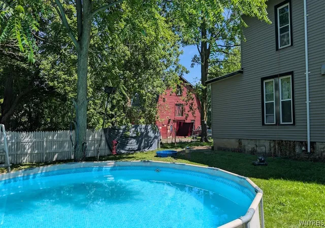 25th image of 285 S Niagara St, Lockport, NY 14094 | MLS# B1694697