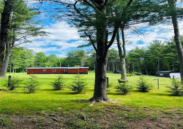 2nd image of 385 Lyon Rd, Bainbridge, NY 13733 | MLS# R1694738