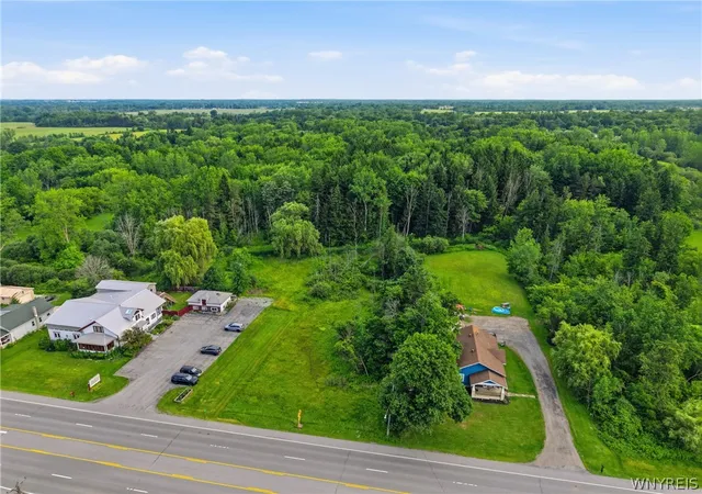 Homes for sale in Alden, NY | 11092 Broadway Street, Alden, NY 14004 | MLS# B1695104