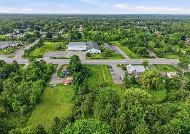 Homes for sale in Alden, NY | 11092 Broadway Street, Alden, NY 14004 | MLS# B1695104
