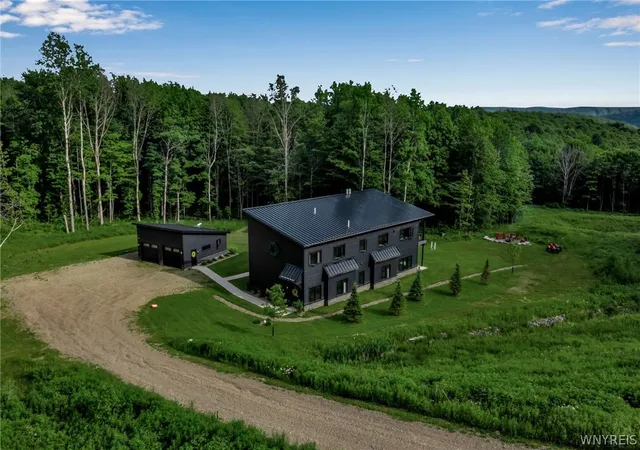 Photo 3 of Single family home for sale at 8 Trl Hts Poverty Hl Rd, Ellicottville, NY 14731 | MLS# B1694720 | Listing updated on 2026-08-04