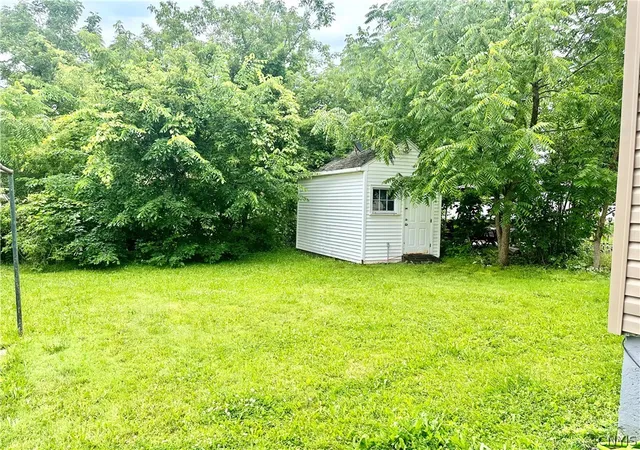 Homes for sale in Utica, NY | 809 Eagle St, Utica, NY 13501 | MLS# S1695305