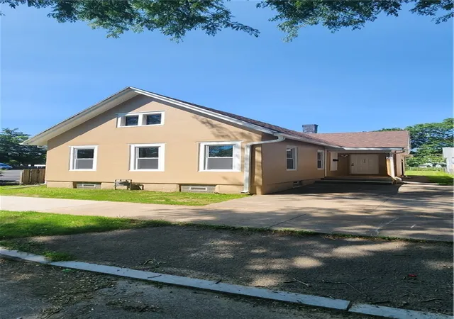 Homes for sale in Rochester, NY | 216 Lyndhurst St, Rochester, NY 14605 | MLS# R1695314