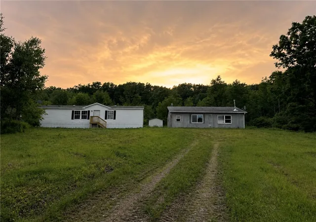 Homes for sale in Reading, NY | 3669 Cross Rd, Reading, NY 14891 | MLS# R1695347