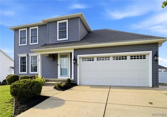 Homes for sale in West Seneca, NY | 21 Sunset Creek Dr, West Seneca, NY 14224 | MLS# B1694534