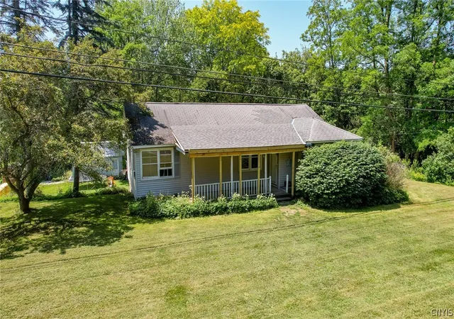 Homes for sale in Scriba, NY | 4221 County Route 4, Scriba, NY 13126 | MLS# S1693436