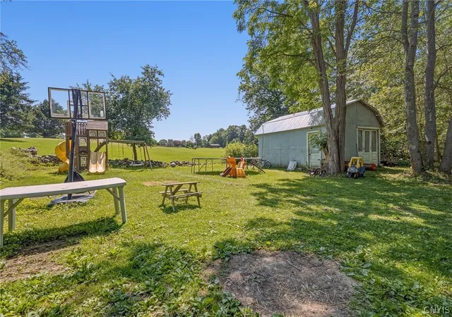 Homes for sale in Scriba, NY | 4221 County Route 4, Scriba, NY 13126 | MLS# S1693436
