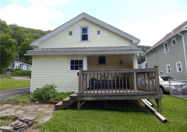 2nd image of 13 Telford St, Oneonta, NY 13820 | MLS# R1695315
