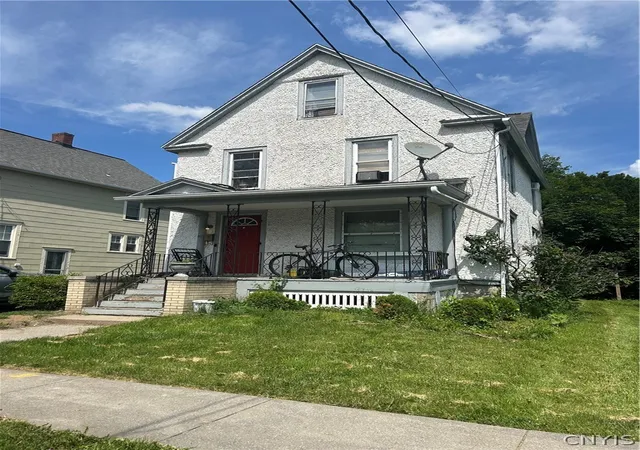 Homes for sale in Auburn, NY | 32 Chestnut St, Auburn, NY 13021 | MLS# S1694670
