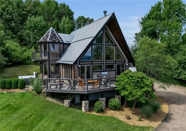 Homes for sale in Ellicottville, NY | 6605 Bracken Rd, Ellicottville, NY 14731 | MLS# B1694680