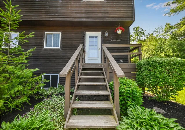 1st image of 7 Pinewood Ln, Naples, NY 14512 | MLS# R1694564