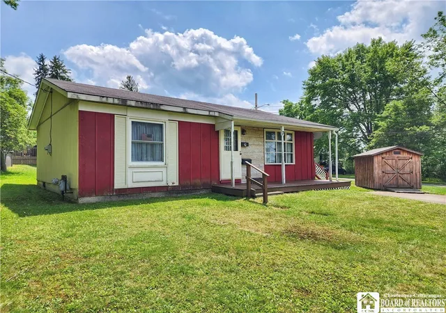 1st image of 7 Marion St, Jamestown, NY 14701 | MLS# R1695099