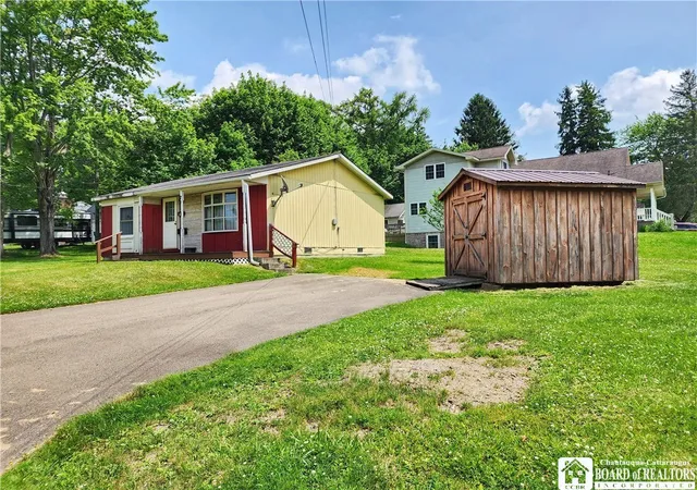2nd image of 7 Marion St, Jamestown, NY 14701 | MLS# R1695099