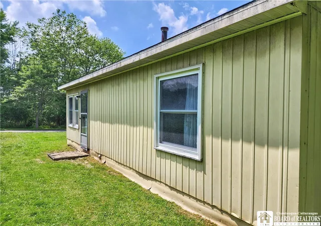 4th image of 7 Marion St, Jamestown, NY 14701 | MLS# R1695099