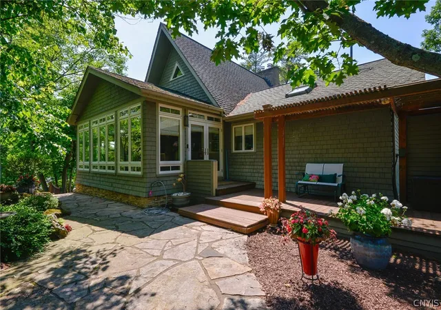 3rd image of 15 Chippewa Point Rd E, Hammond, NY 13646 | MLS# S1695232