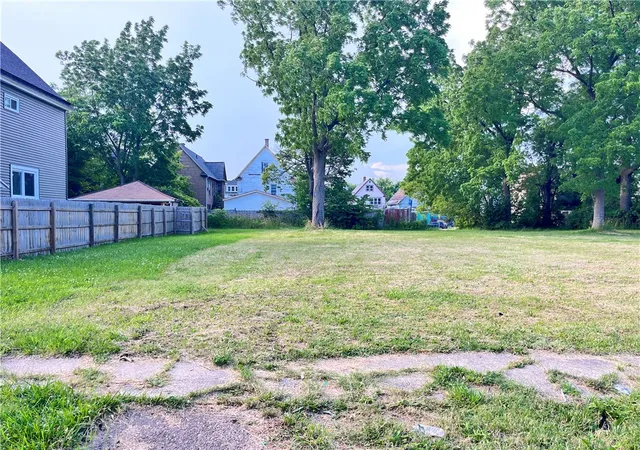 Photo 1 of Land for sale at 852 Glenwood Ave, Buffalo, NY 14211 | MLS# R1695435 | Listing updated on 2026-07-17