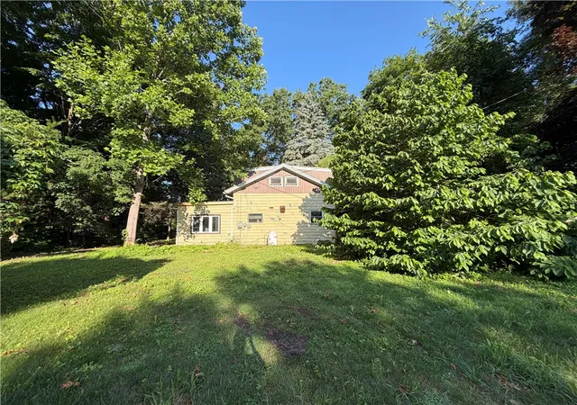 2nd image of 560 County Road 7, Clifton Springs, NY 14432 | MLS# R1695447