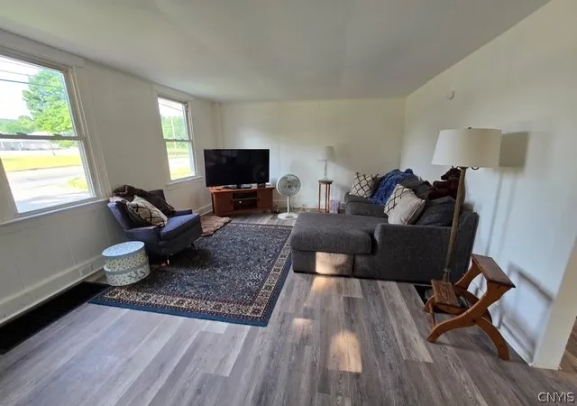 5th image of 114 Genesee St, Canastota, NY 13032 | MLS# S1695137