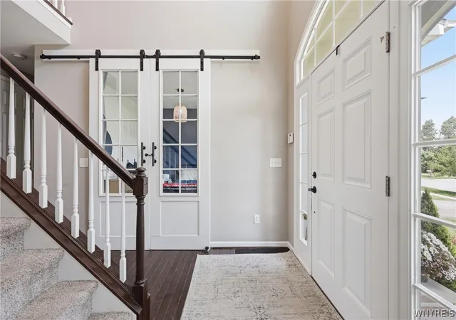 5th image of 14 Silent Meadow Ln, Lancaster, NY 14086 | MLS# B1695251
