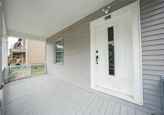 Listing Photo 3 - Condo for sale in building located at 465 Woodlawn Ave, Buffalo, NY 14208