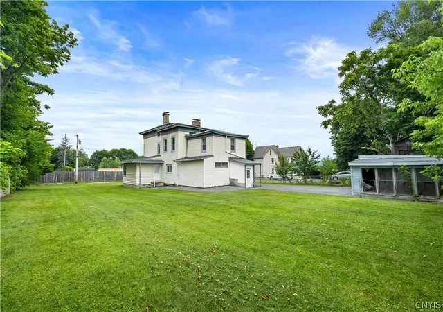 Homes for sale in Utica, NY | 913 Kellogg Ave, Utica, NY 13502 | MLS# S1695373