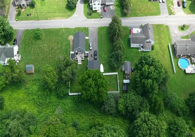 Homes for sale in Whitestown, NY | 8647 Aitken Ave, Whitestown, NY 13492 | MLS# S1694955