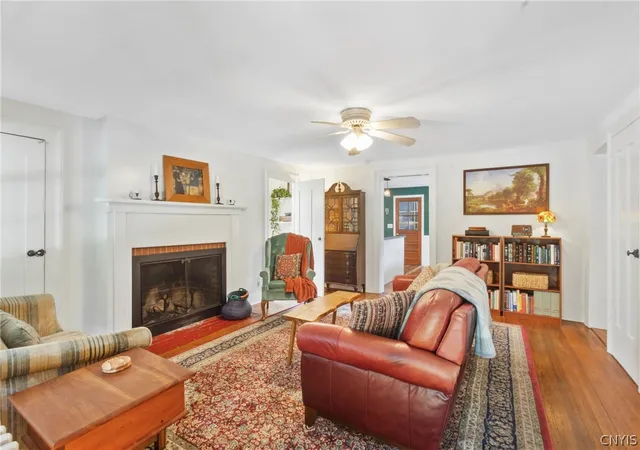 Photo 5 of Sale Pending at 121 Lake St, Chittenango, NY 13037 | MLS# S1694392 | Listing updated on 2026-07-21