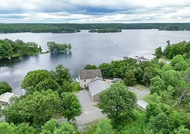 2nd image of 29464 Lake View Dr, Redwood, NY 13679 | MLS# S1692976