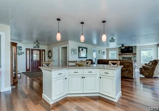Photo 4 of Single family home for sale at 29464 Lake View Dr, Redwood, NY 13679 | MLS# S1692976 | Listing updated on 2026-07-26