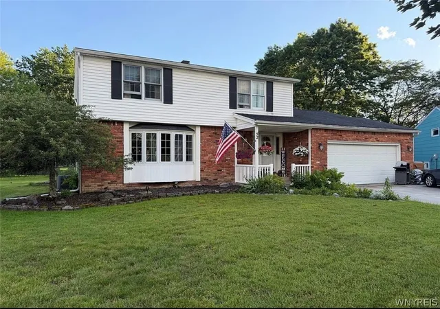 Homes for sale in Cheektowaga, NY | 52 Wyndmoor Ct, Cheektowaga, NY 14043 | MLS# B1695419