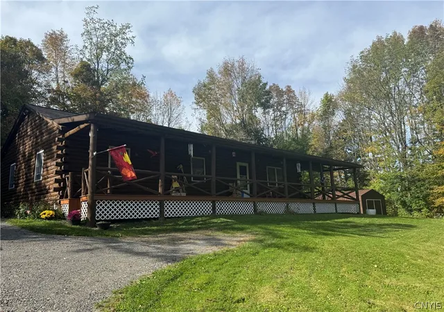 1st image of 2415 Higby Rd, Frankfort, NY 13340 | MLS# S1695380
