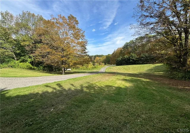 Homes for sale in Frankfort, NY | 2415 Higby Rd, Frankfort, NY 13340 | MLS# S1695380
