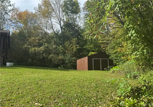 Homes for sale in Frankfort, NY | 2415 Higby Rd, Frankfort, NY 13340 | MLS# S1695380