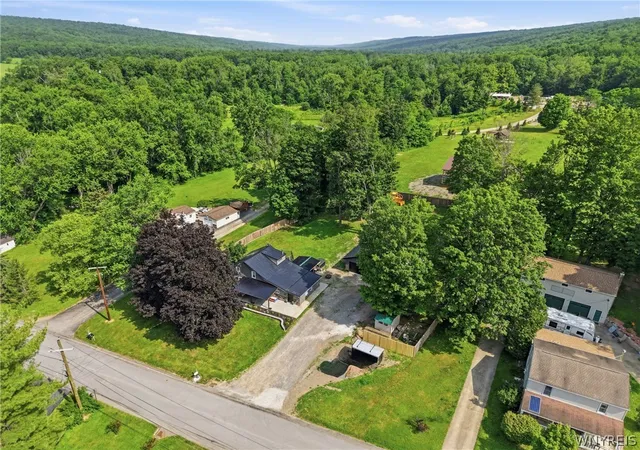38th image of 11734 N Canada St, Holland, NY 14080 | MLS# B1695005