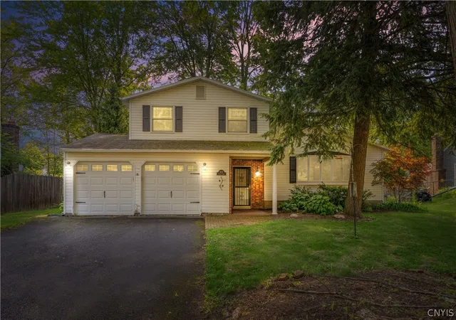 Homes for sale in Clay, NY | 8027 Thyme Cir, Clay, NY 13090 | MLS# S1695574