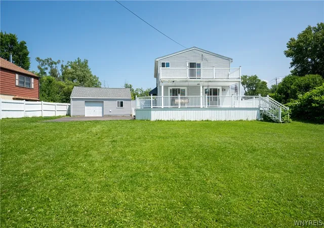 Photo 2 of Sale Pending at 4093 Bayview Rd, Buffalo, NY 14219 | MLS# B1695492 | Listing updated on 2026-07-13