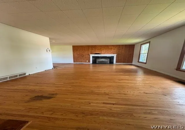 Homes for sale in North Tonawanda, NY | 632 Ohio Ave, North Tonawanda, NY 14120 | MLS# B1690481
