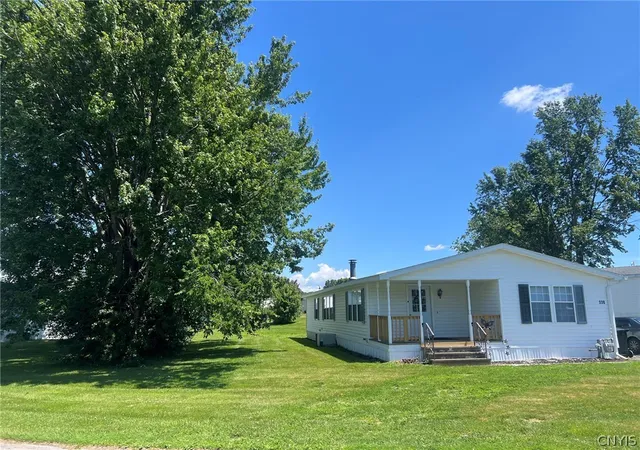 2nd image of 338 Matthew Dr, Clinton, NY 13323 | MLS# S1694550