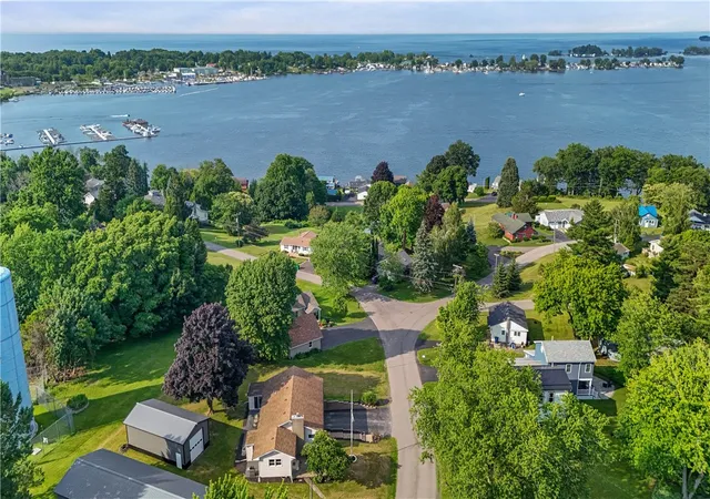 Photo 3 of Sale Pending at 7115 Central Ave, Sodus Point, NY 14555 | MLS# R1694486 | Listing updated on 2026-07-14