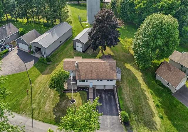 Photo 5 of Sale Pending at 7115 Central Ave, Sodus Point, NY 14555 | MLS# R1694486 | Listing updated on 2026-07-14
