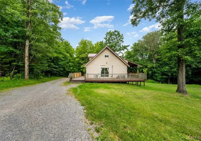 Homes for sale in Vienna, NY | 8390 Halstead Rd, Vienna, NY 13308 | MLS# S1695169