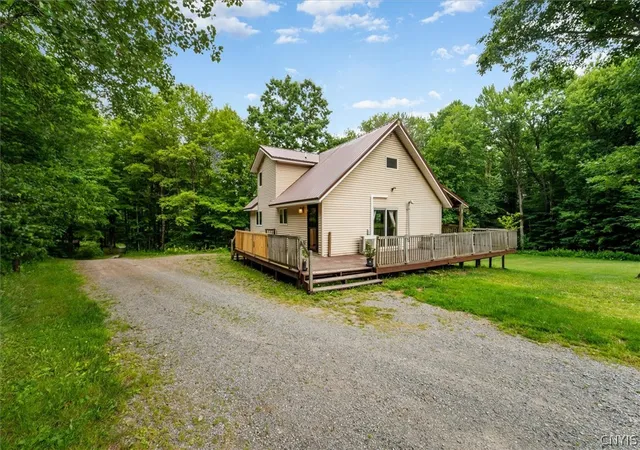 Homes for sale in Vienna, NY | 8390 Halstead Rd, Vienna, NY 13308 | MLS# S1695169