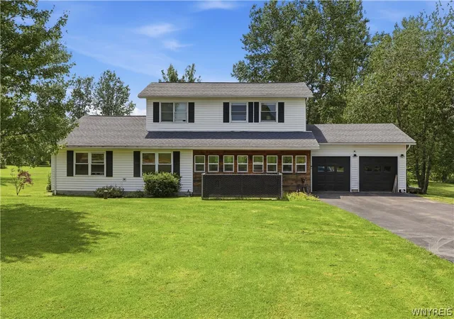 Homes for sale in New Hudson, NY | 7143 Mount Monroe Rd, New Hudson, NY 14727 | MLS# B1695584