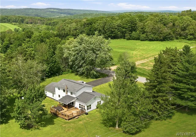 Homes for sale in New Hudson, NY | 7143 Mount Monroe Rd, New Hudson, NY 14727 | MLS# B1695584