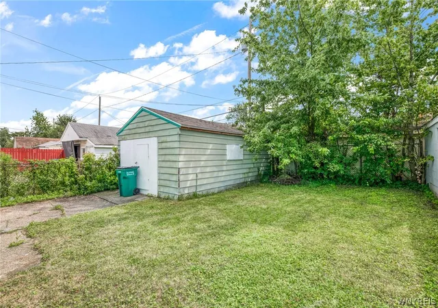 Homes for sale in Buffalo, NY | 199 Hastings Ave, Buffalo, NY 14215 | MLS# B1695624