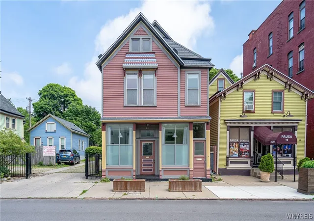 2nd image of 23 Wadsworth St, Buffalo, NY 14201 | MLS# B1693326
