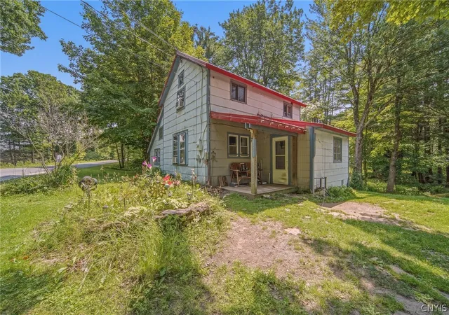 Homes for sale in Constantia, NY | 83 Knapp Rd, Constantia, NY 13044 | MLS# S1692316