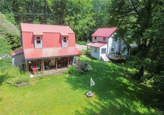 Homes for sale in Constantia, NY | 83 Knapp Rd, Constantia, NY 13044 | MLS# S1692316