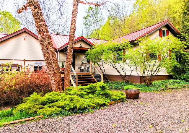 Photo 2 of Sale Pending at 532 Lejohn Rd, Hobart, NY 13788 | MLS# R1695185 | Listing updated on 2026-07-28